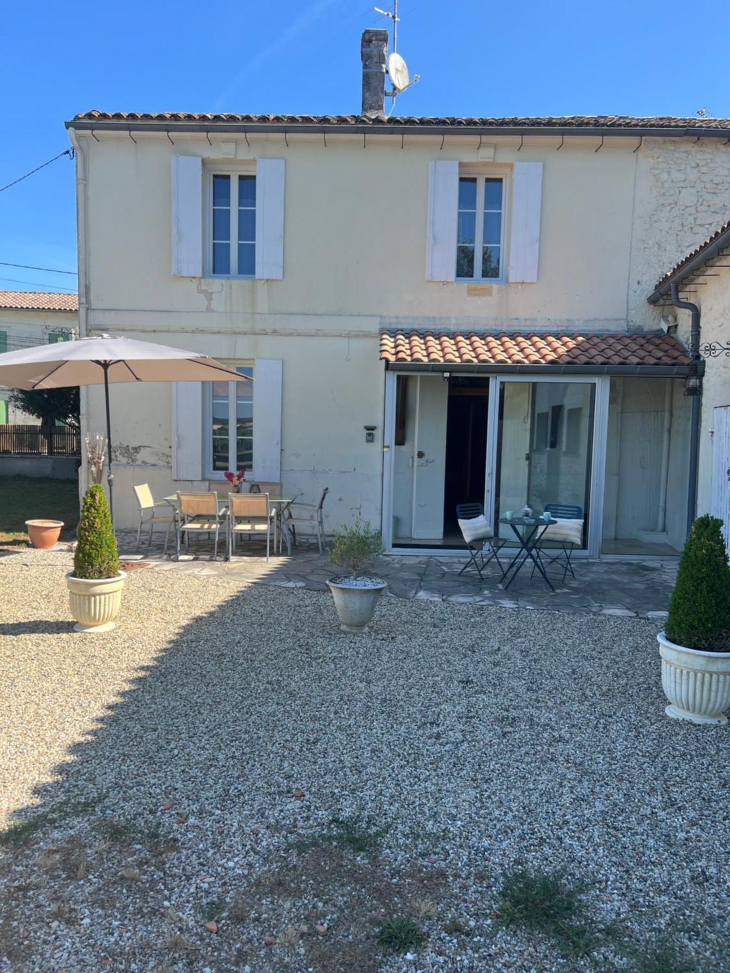 Gite Le Clos Saint-Sulpice-de-Faleyrens 外观 照片
